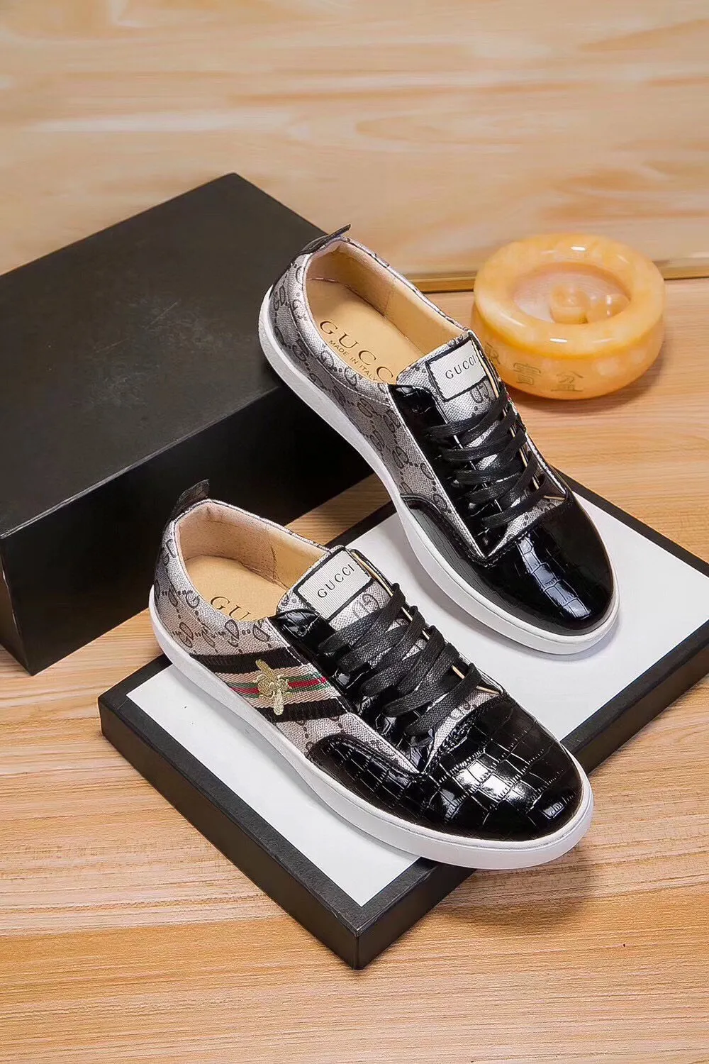 P380 (new style), [GUCCI] Gucci official new men's fashion casual shoes🇨🇳Official website original 1:1 mold opening💯Original quality, fine workmanship🌴High-end atmosphere, casual and fashionable🍒The upper is made of imported Italian cowhide☘Luxurious sheepskin lining🍓Rubber wear-resistant and non-slip outsole, super comfortable to wear, versatile style, worth owning🍉Standard code 38-45